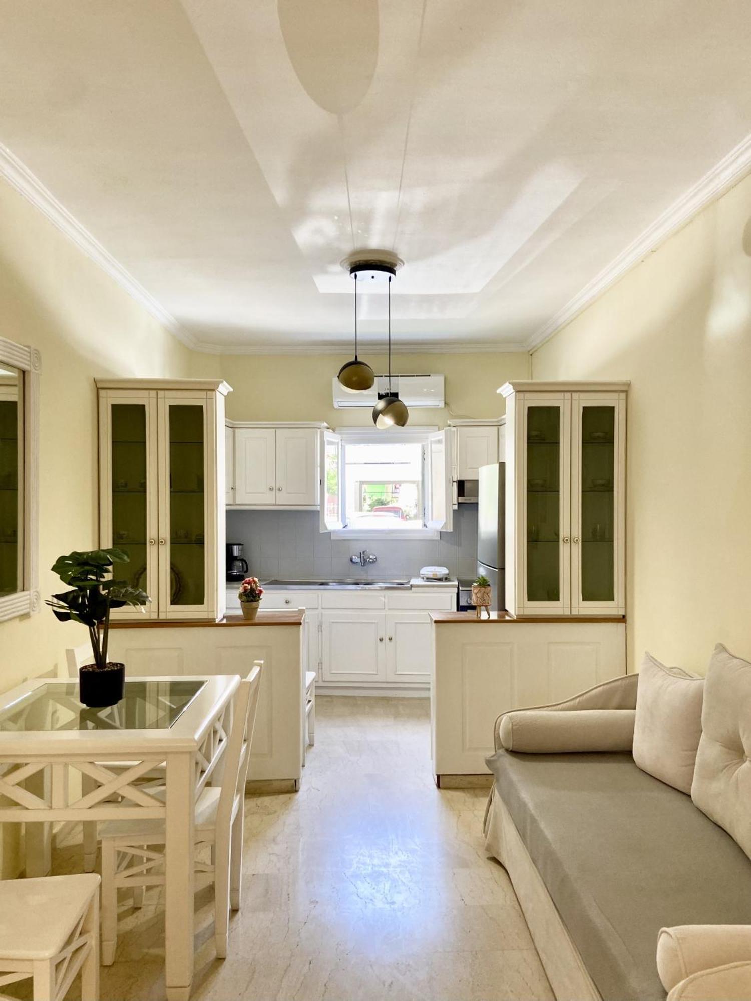 Panos Apartment Anemomylos